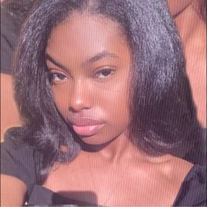 Meet your Posher, Madelyn